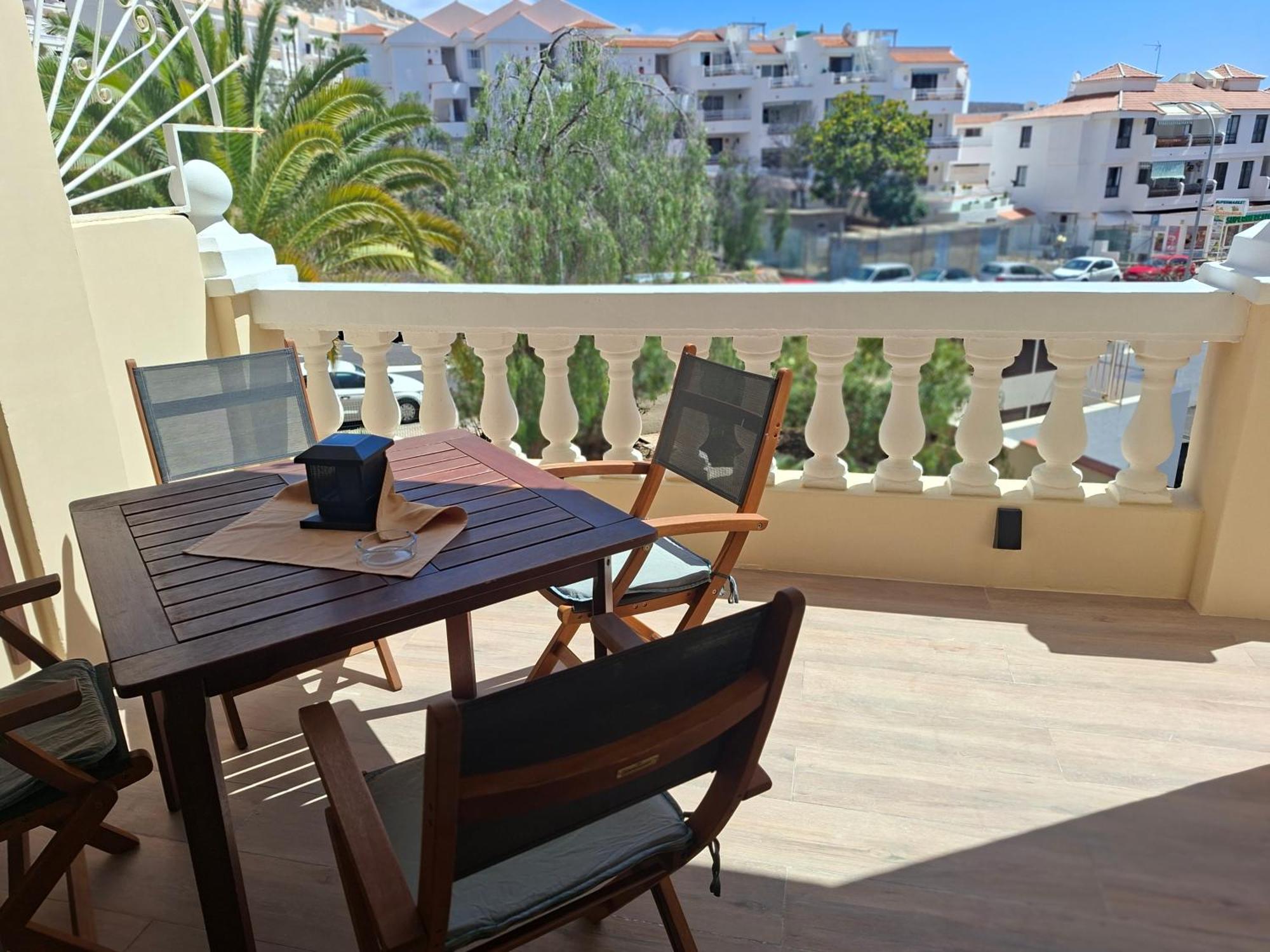 Nice 1 Bedroom Apartment Los Cristianos Los Cristianos  Eksteriør billede